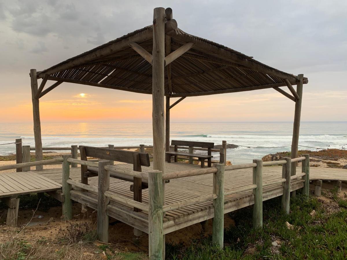 Almograve Beach Hostel Экстерьер фото