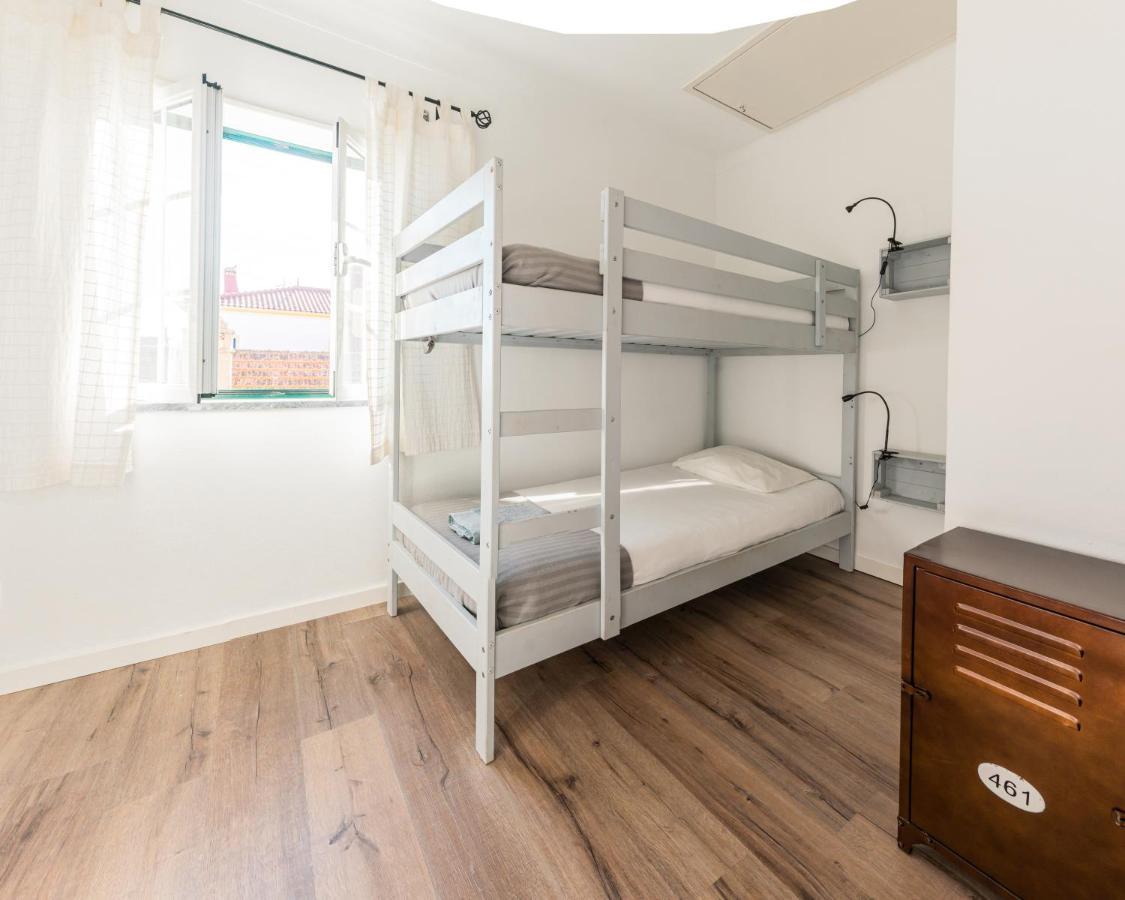 Almograve Beach Hostel Экстерьер фото